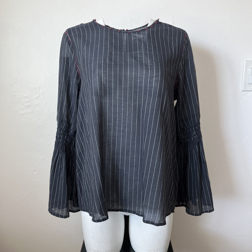 Velvet By Graham & Spencer Long Sleeve Blouse Womens L Gray White Pinstripe